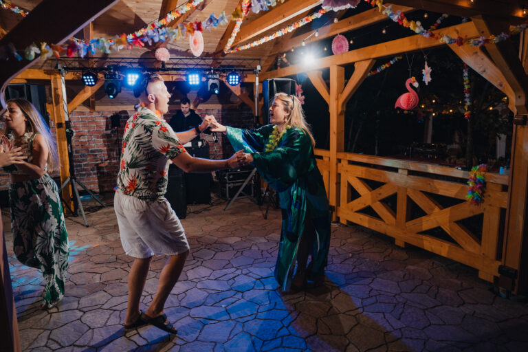 18nastka Klaudii-1003