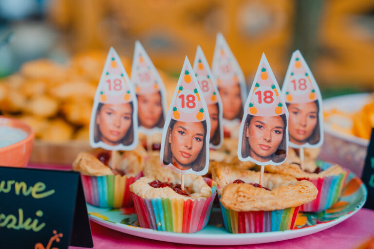 18nastka Klaudii-172