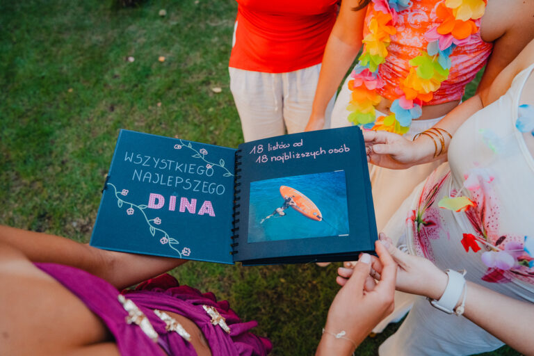 18nastka Klaudii-336