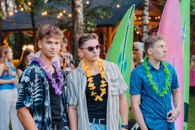 18nastka Klaudii-411