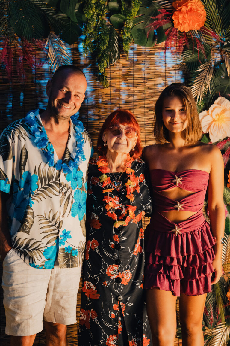 18nastka Klaudii-430