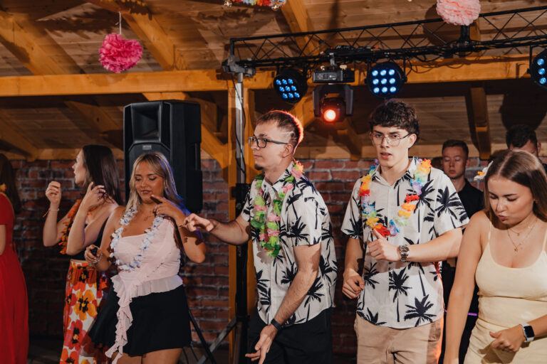 18nastka Klaudii-440