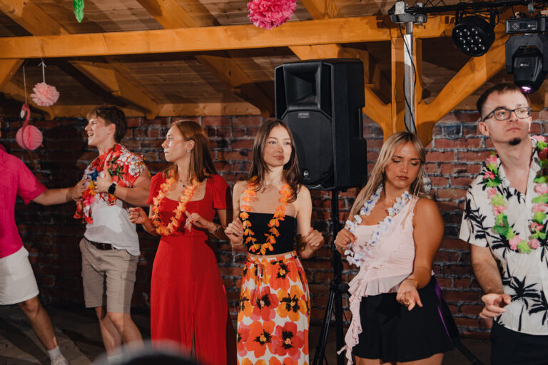 18nastka Klaudii-457