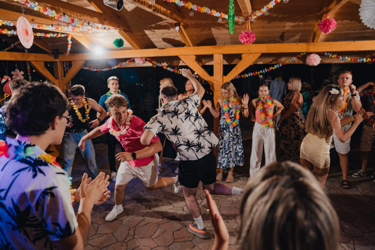 18nastka Klaudii-495