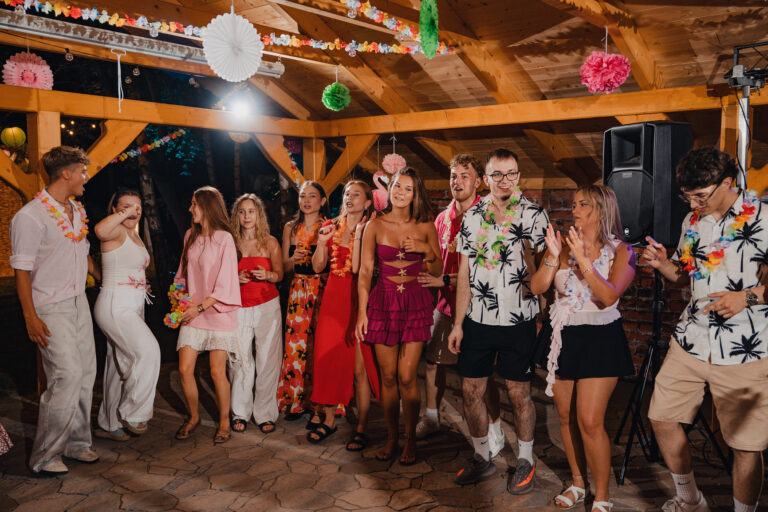 18nastka Klaudii-498