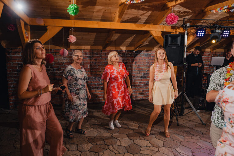 18nastka Klaudii-513