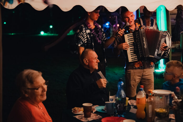 18nastka Klaudii-556