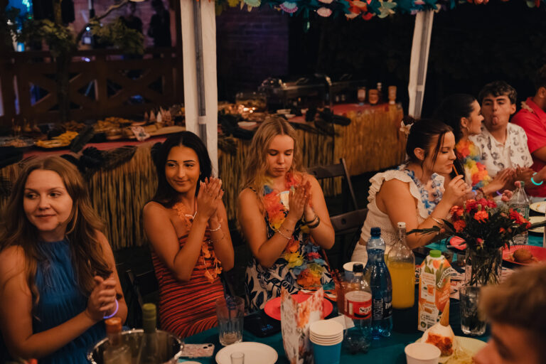 18nastka Klaudii-593