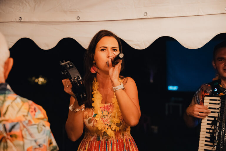 18nastka Klaudii-610