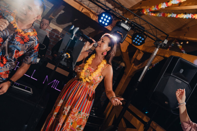 18nastka Klaudii-705