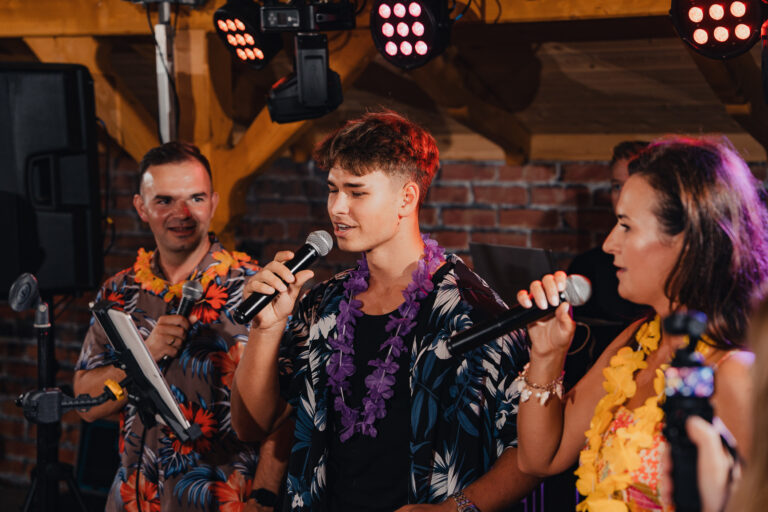 18nastka Klaudii-723