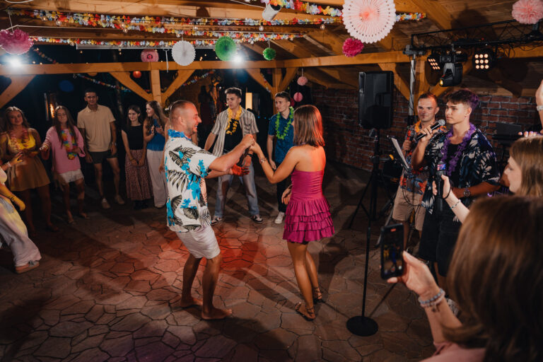 18nastka Klaudii-728