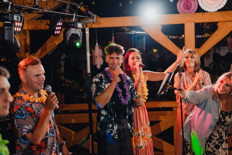 18nastka Klaudii-746