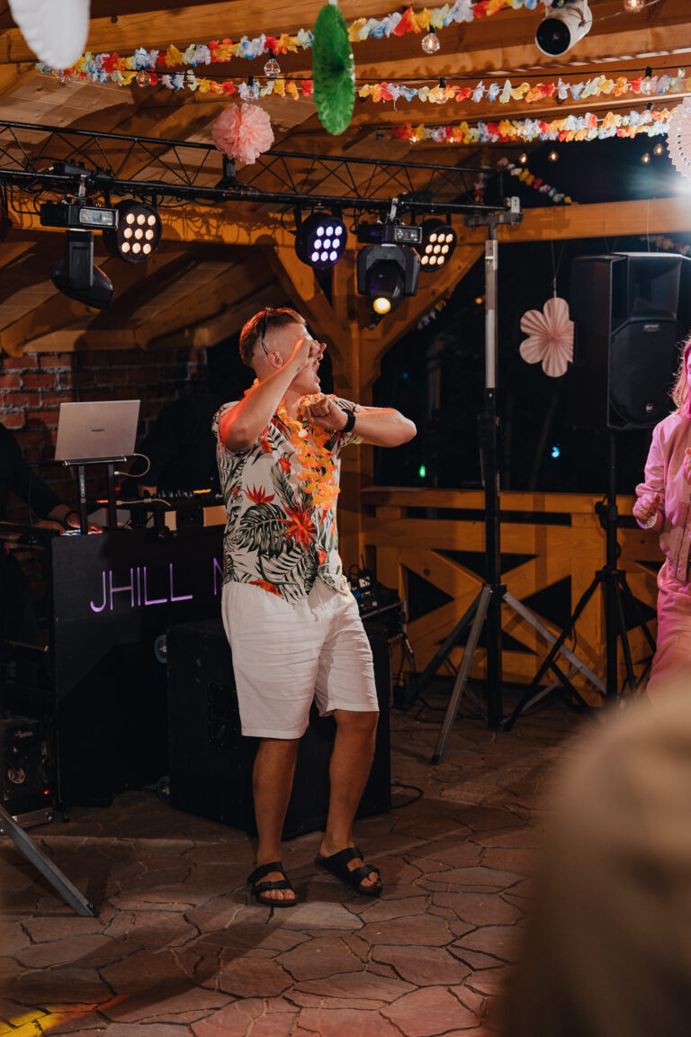 18nastka Klaudii-812