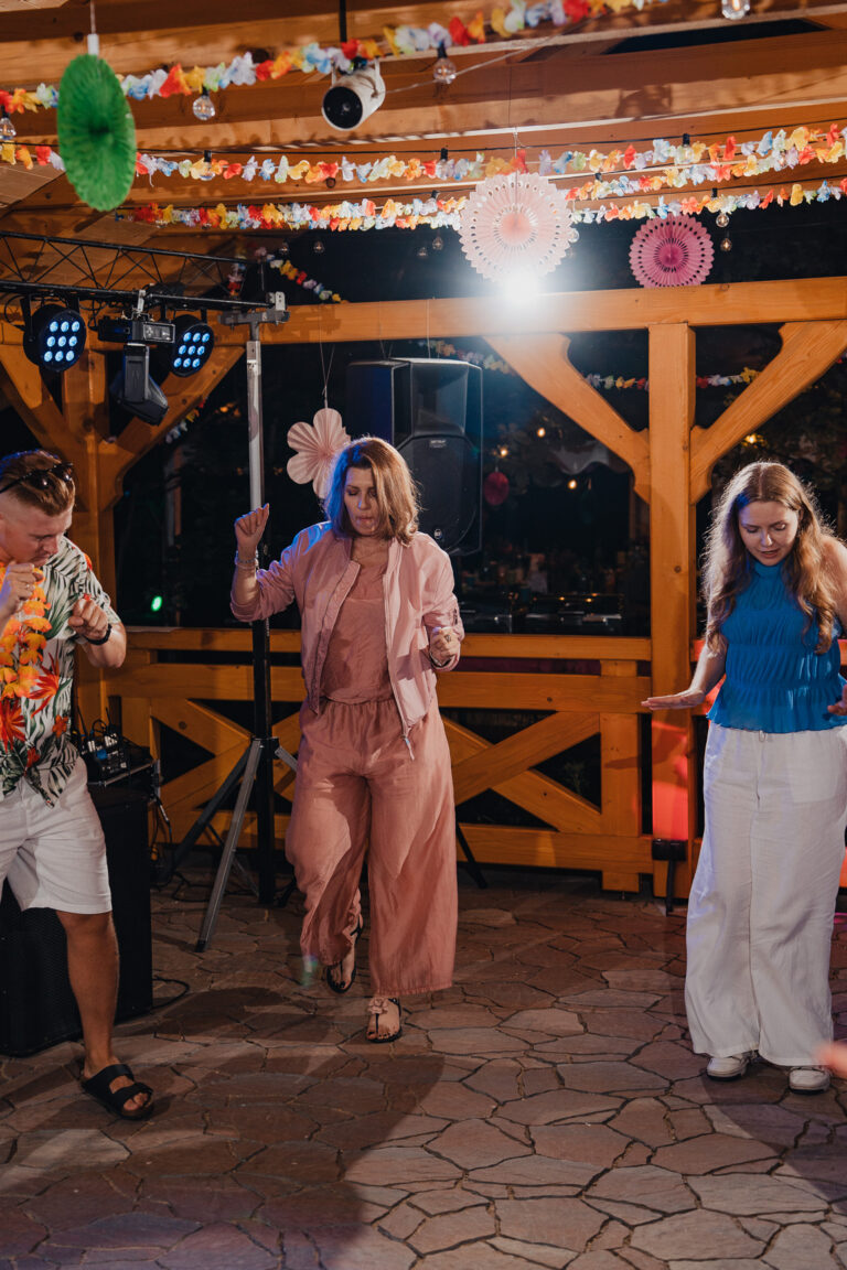 18nastka Klaudii-814