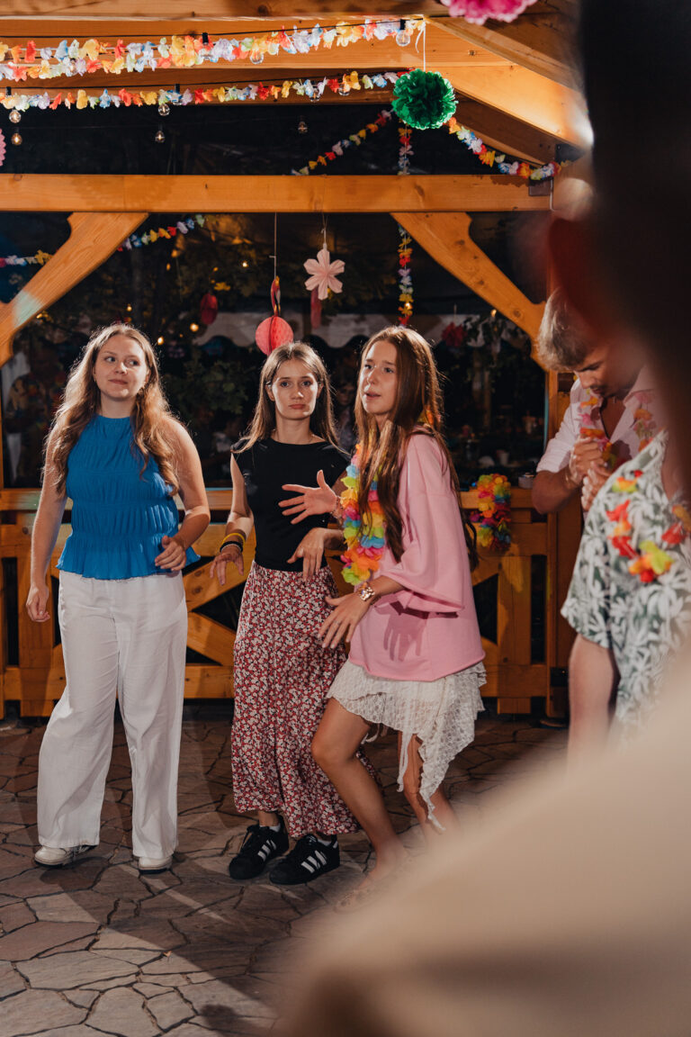 18nastka Klaudii-816