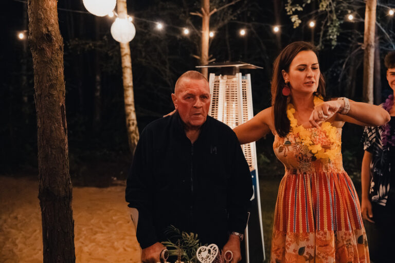 18nastka Klaudii-822