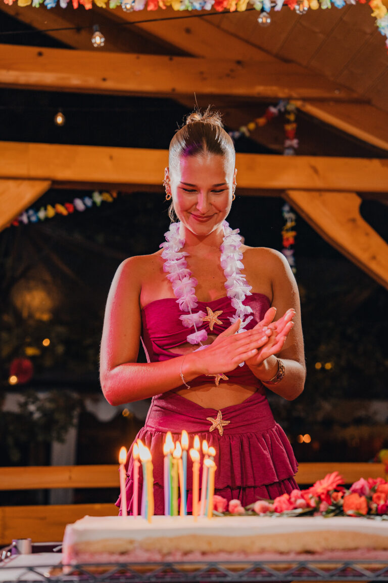 18nastka Klaudii-835