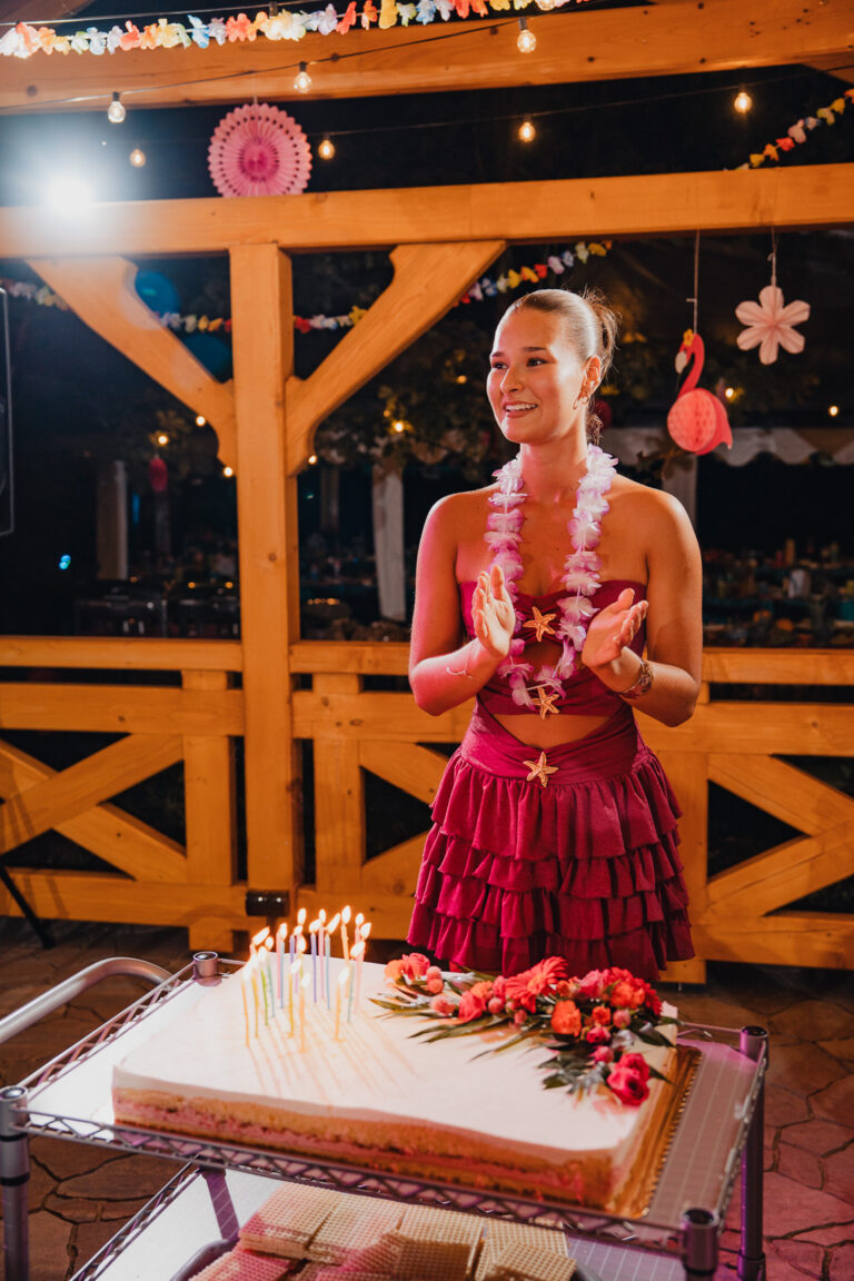 18nastka Klaudii-838