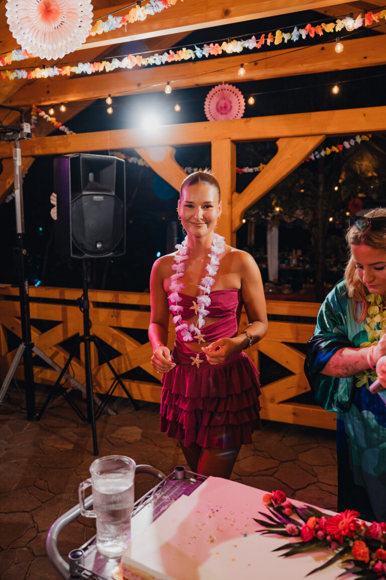 18nastka Klaudii-858