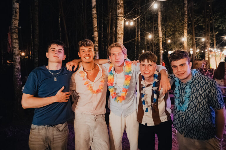 18nastka Klaudii-868