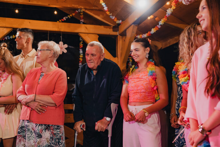 18nastka Klaudii-877