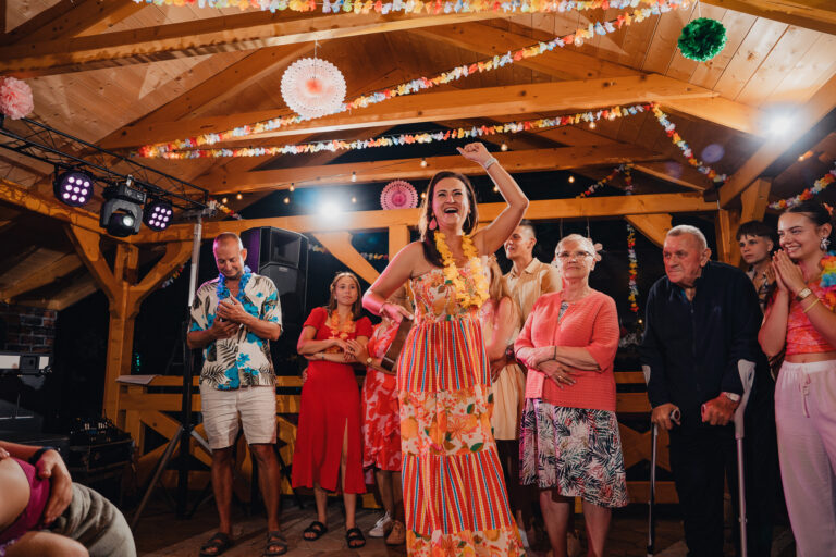 18nastka Klaudii-878