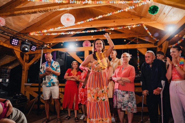 18nastka Klaudii-879