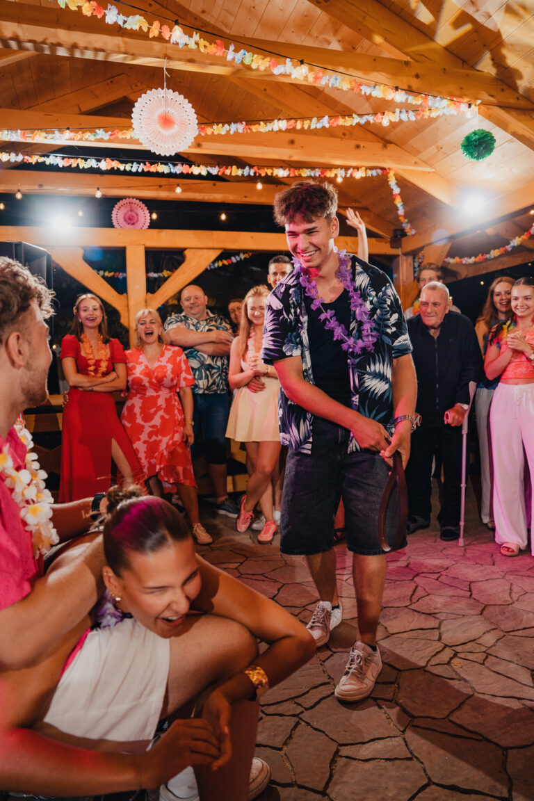 18nastka Klaudii-885