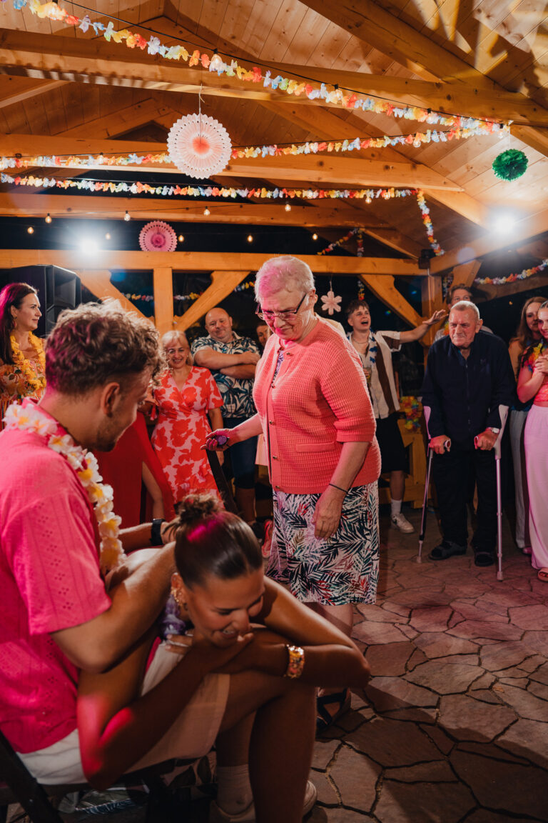 18nastka Klaudii-886