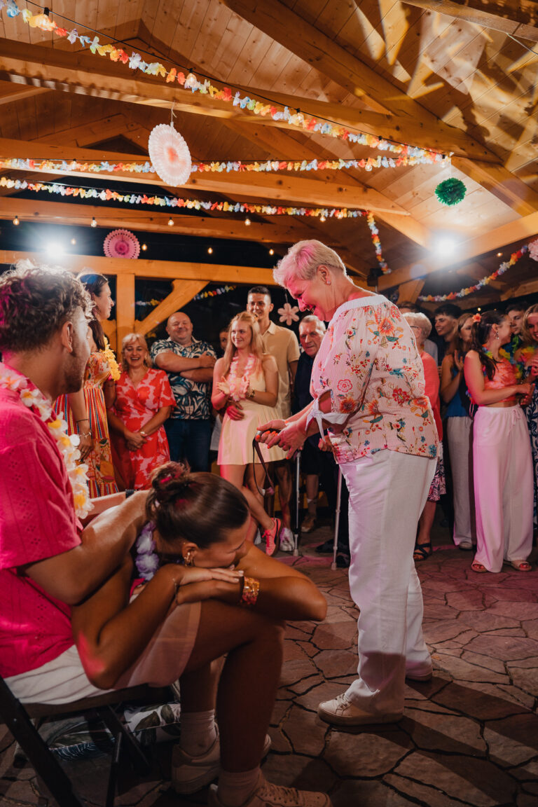 18nastka Klaudii-893