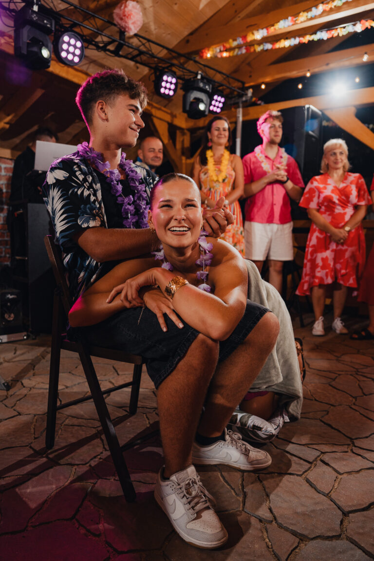 18nastka Klaudii-918