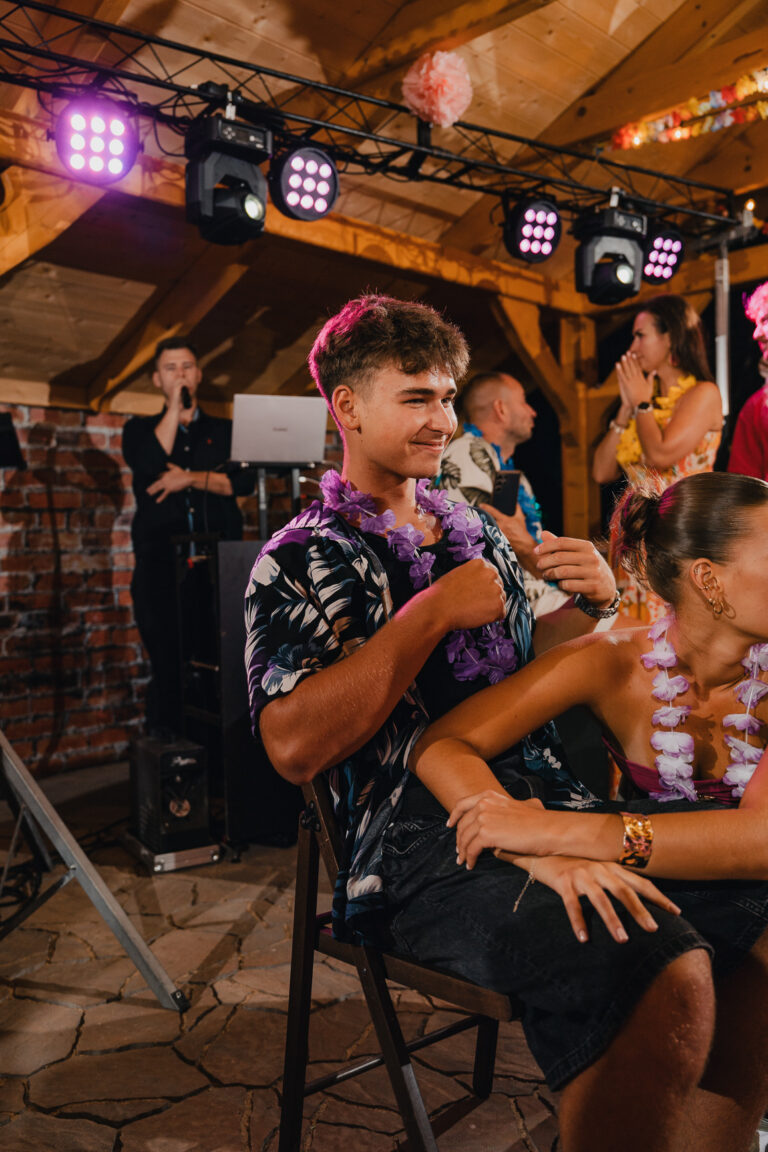 18nastka Klaudii-924