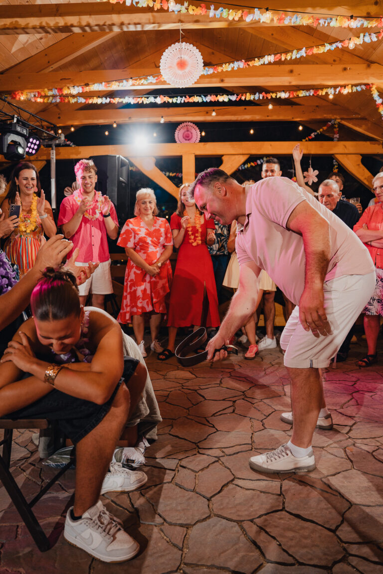 18nastka Klaudii-933