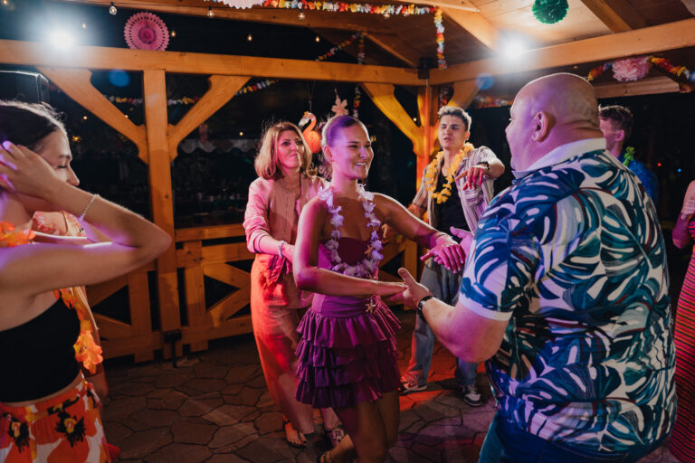 18nastka Klaudii-987