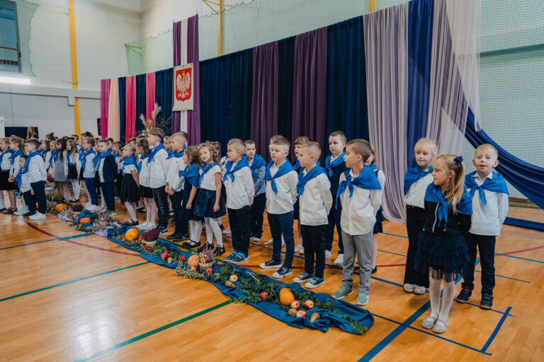 2025-10-17 pasowanie pierwszakow (100)