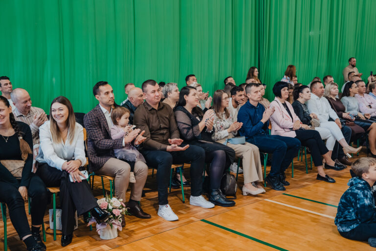 2025-10-17 pasowanie pierwszakow (107)