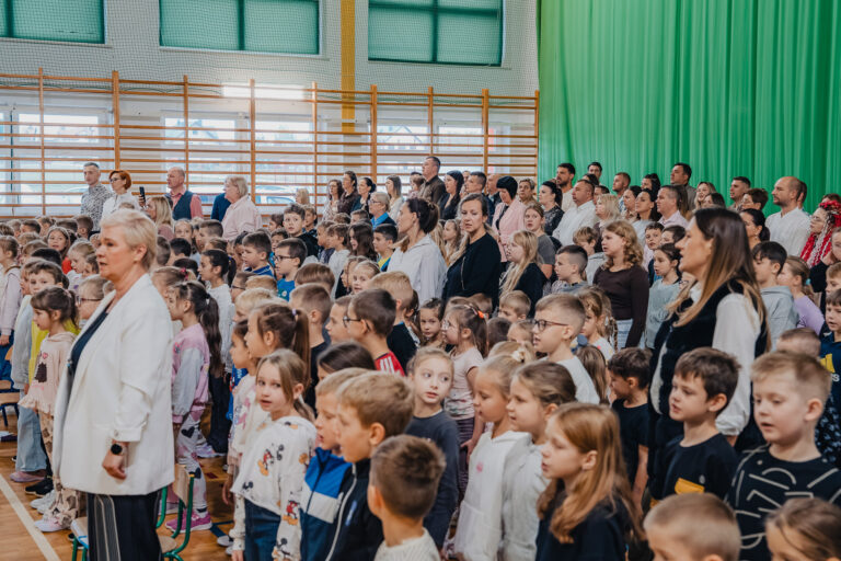 2025-10-17 pasowanie pierwszakow (113)