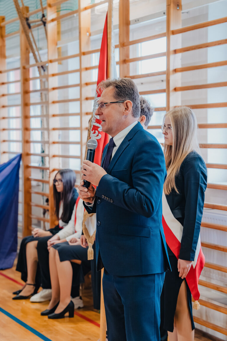 2025-10-17 pasowanie pierwszakow (137)