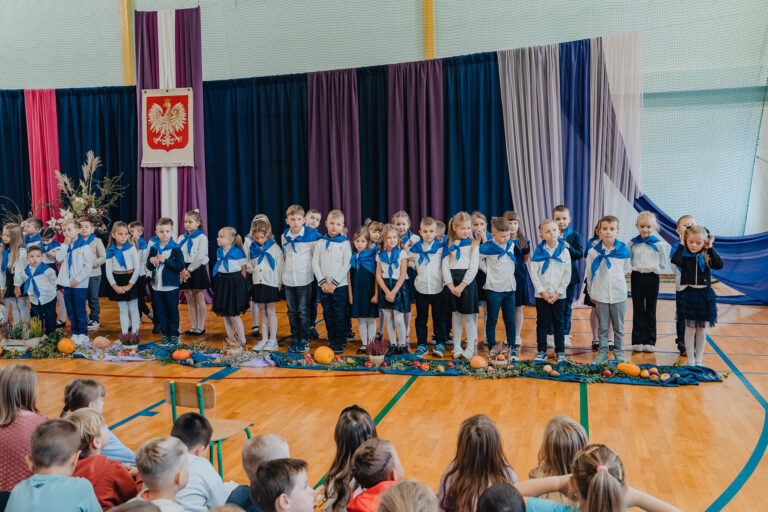 2025-10-17 pasowanie pierwszakow (138)