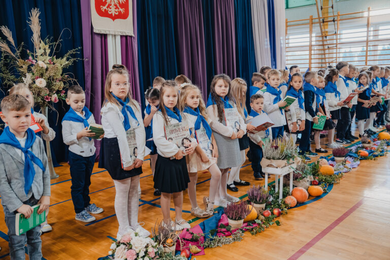 2025-10-17 pasowanie pierwszakow (166)