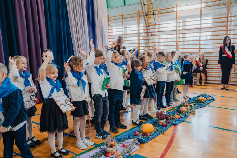 2025-10-17 pasowanie pierwszakow (168)