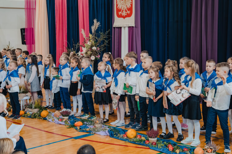 2025-10-17 pasowanie pierwszakow (172)