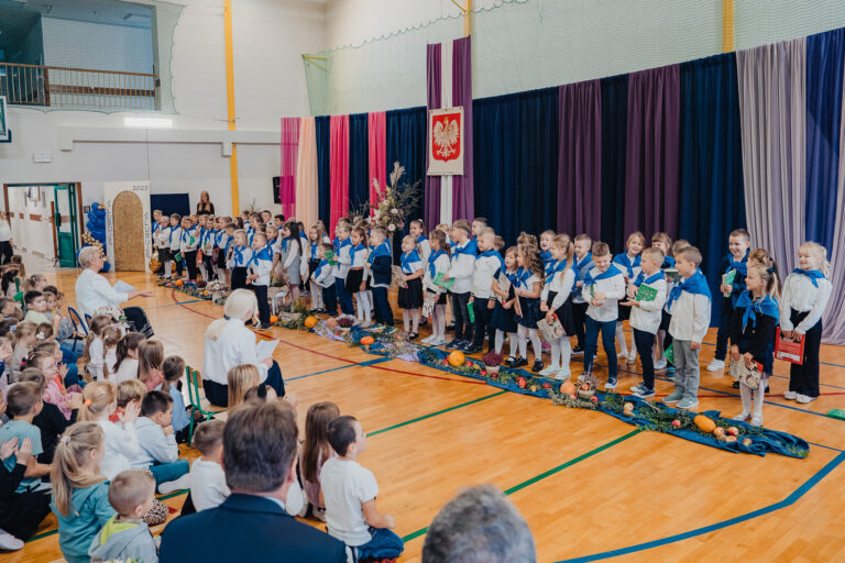 2025-10-17 pasowanie pierwszakow (173)