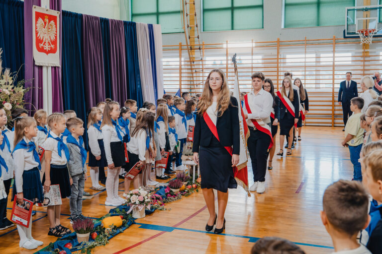 2025-10-17 pasowanie pierwszakow (180)