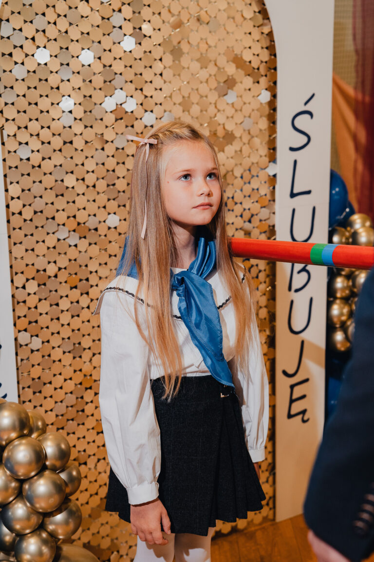 2025-10-17 pasowanie pierwszakow (195)