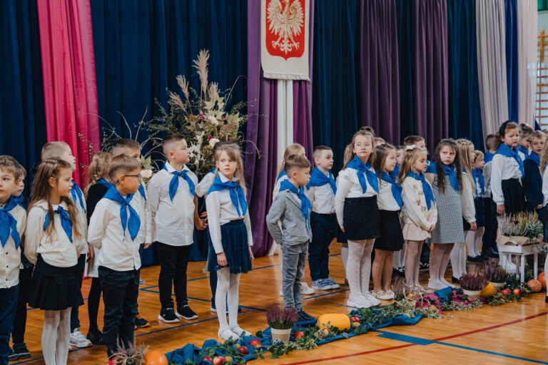 2025-10-17 pasowanie pierwszakow (2)