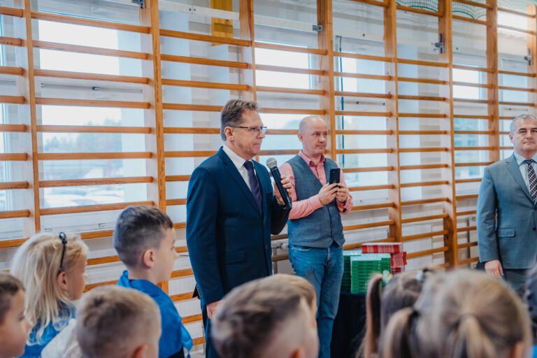 2025-10-17 pasowanie pierwszakow (22)