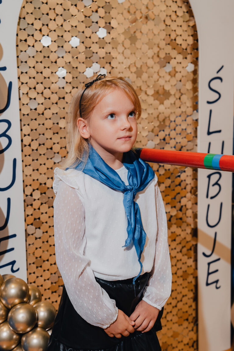 2025-10-17 pasowanie pierwszakow (233)