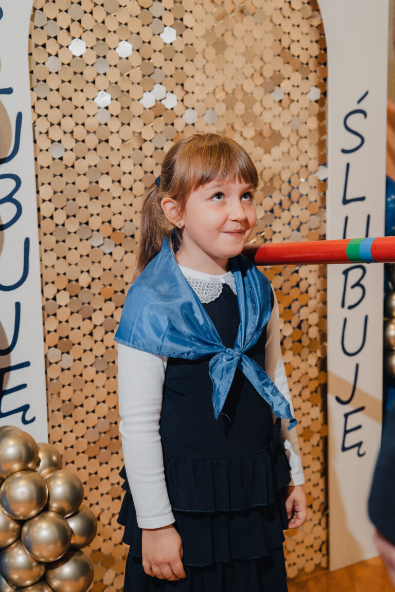 2025-10-17 pasowanie pierwszakow (242)